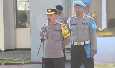 Apresiasi-Kinerja-Anggota-Amankan-Perayaan-Paskah,-Wakapolres-Belu,-KOMPOL-Lorensius-Imbau-Anggota-Selalu-Jaga-Kekompakan-dan-Laksanakan-Tugas-Sesuai-Mekanisme