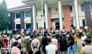 Pimpin-Anggota-Kawal-Aksi-Damai-Masyarakat-Suku-Bei-Hale,-Wakapolres-Belu:Terima-kasih,-Aspirasi-Disampaikan-dengan-Sejuk-dan-Damai