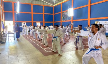 Diusulkan-Naik-Pangkat-Juli-2026,-51-Personel-Polres-Belu-dan-Brimob-Kompi-1-Yon-A-Pelopor-Ikut-Ujian-Bela-Diri-Polri