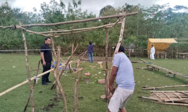 Bongkar-Arena-Sabung-Ayam-di-Dua-Lokasi,-Kapolres-Belu-Tegaskan-Komitmen-Polri-Berantas-Segala-Praktik-Perjudian-di-Tapal-Batas-RI-Timor-Leste