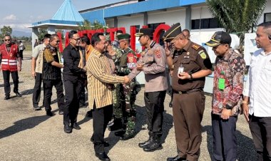 Hadiri-Festival-Fulan-Fehan-ke-IV,-Kapolres-Belu-bersama-Bupati-dan-Forkopimda-Sambut-Hangat-Kedatangan-Menteri-Dalam-Negeri