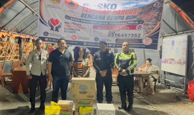 Serahkan-ke-BPBD-NTT,-Ribuan-Paket-Bantuan-Kemanusiaan-dari-Polres-Belu-dan-Masyarakat-di-Perbatasan-Siap-Didistribusikan-ke-Korban-Bencana-Flores