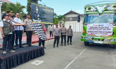 Dari-Sembako-hingga-Perlengkapan-Wanita-dan-Bayi,-Polres-Belu-bersama-Pemda-Kirim-Ribuan-Paket-bantuan-Kloter-Kedua-untuk-Korban-Bencana-Flores