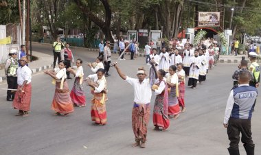 Dari-Sterilisasi-hingga-Pengamanan-Gereja,-Polres-Belu-Bersama-Brimob-dan-Inskait-Sukses-Amankan-Perayaan-Syukur-30-Tahun-Imamat-RD.Leonardus-Mali,-Pr
