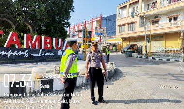 Wujud-Nyata-Polri-bersama-Masyarakat,-Kapolres-Belu-bersama-Wakapolres-dan-Ratusan-Personel-Turun-ke-Jalan-Atur-Lalu-Lintas-Pagi