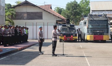 Gelar-Personel-dan-Sarana-Prasarana,-Polres-Belu-Laksanakan-Apel-Kesiapsiagaan-Antisipasi-Perkembangan-Situasi-Kamtibmas-Dua-Tahun-Kabinet-Merah-Putih