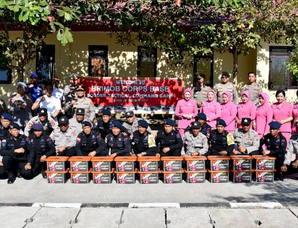 Sambangi Prajurit TNI Polri di Motaain, Kapolda NTT: Soliditas dan Sinergitas Adalah Kunci Utama Menjamin Keamanan PLBN Sebagai Gerbang Etalase Negara