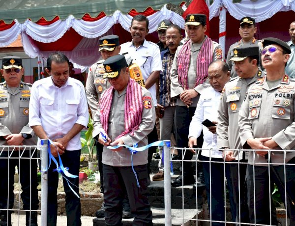 Wakapolri Resmikan Sistem Peringatan Dini Gunung Lewotobi Laki-Laki di Flores Timur