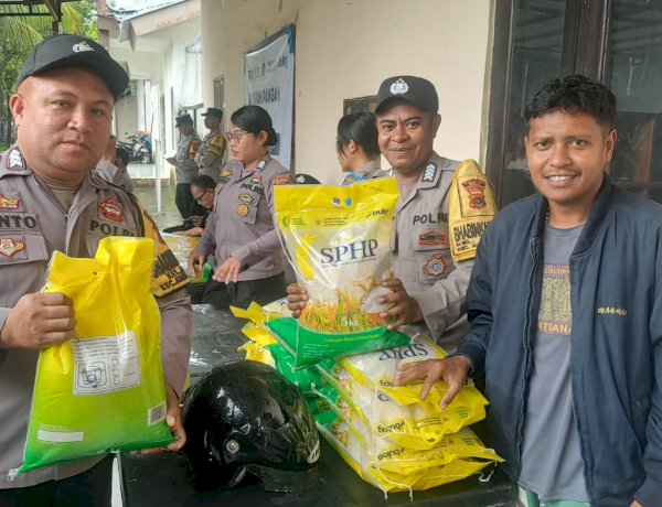 Pantau Antusiasme Warga di Gerakan Pangan Murah Polres Belu, Kapolres Pastikan Penyaluran 5 Ton Beras SPHP Dilakukan Secara Maksimal