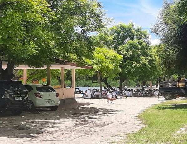 Dari Pura Atambua Nantha Hingga Pantai Pasir Putih, Polres Belu Kawal dan Amankan Upacara Melasti Sambut Nyepi 2026