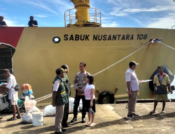 Mudik Aman, Keluarga Bahagia, Personel Ops Ketupat Polres Belu bersama Instansi Terkait Amankan Arus Mudik Lebaran 2026 di Pelabuhan Atapupu