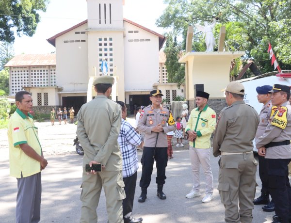 Pantau Misa Kamis Putih, Kapolres Belu, AKBP I Gede Eka Putra Astawa Pastikan Ibadah Berjalan Aman dan Kondusif