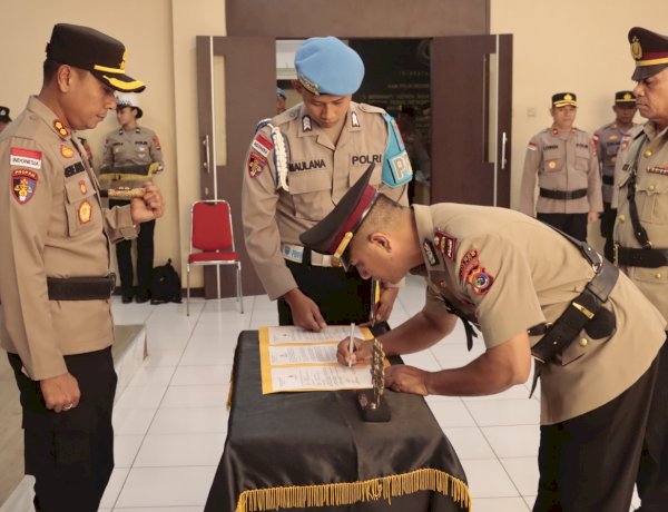 Rotasi Jabatan, Kapolres Belu, AKBP I Gede Eka Putra Astawa Pimpin Serah Terima Jabatan Kapolsek Kakuluk Mesak