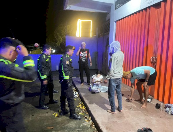 Stop Nongkrong hingga Tengah Malam Sambil Mengkosumsi Miras, Imbau Tim Perintis Polres Belu ke Muda Mudi Saat Gelar Patroli Dialogis