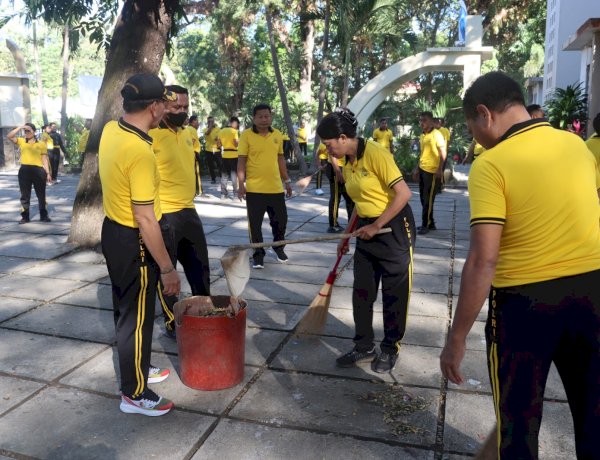 Bakti Religi Sambut Hari Bhayangkara ke 80, Personel Polres Belu Turun Penuh Gotong Royong Bersihkan Empat Tempat Ibadah
