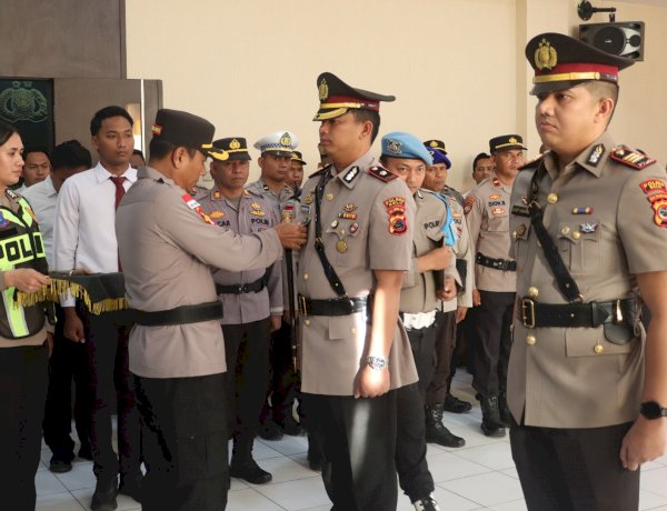 Rotasi Jabatan, Kapolres Belu, AKBP I Gede Eka Putra Astawa Pimpin Penyerahan Jabatan Wakapolres dan Sertijab Kasat Lantas