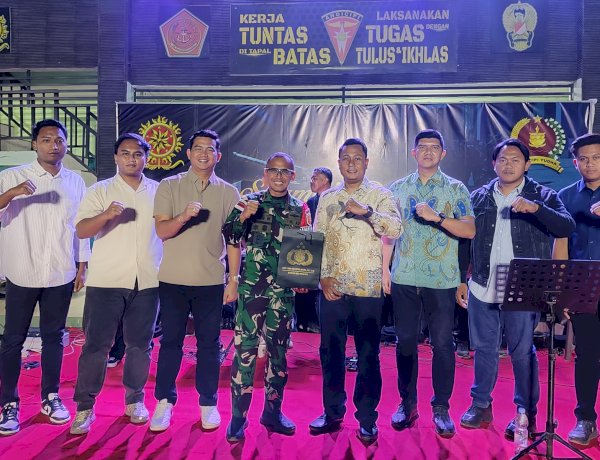 Wujud Sinergitas TNI Polri di Tapal Batas, Kapolres Belu Hadiri Malam Pengantar Purna Tugas Satgas Pamtas Yonarmed 12 Kostrad