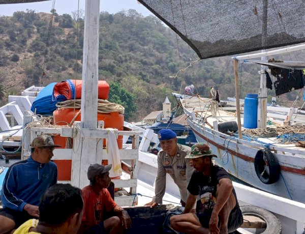 Gelar Patroli di Dermaga Atapupu, Sat Polairud Polres Belu Imbau Masyarakat Utamakan Keselamatan Berlayar