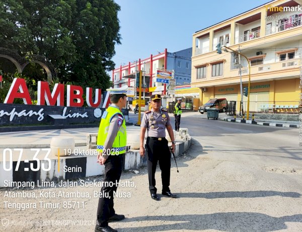 Wujud Nyata Polri bersama Masyarakat, Kapolres Belu bersama Wakapolres dan Ratusan Personel Turun ke Jalan Atur Lalu Lintas Pagi