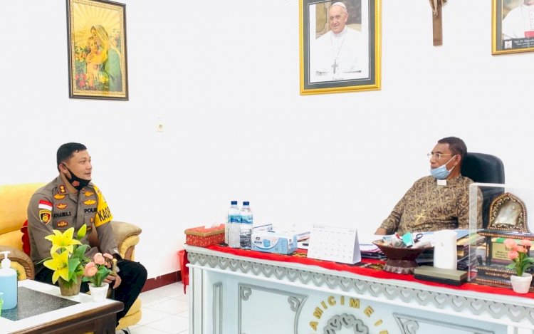 Jalin Silaturahmi Jelang Pilkada 2020, Kapolres Belu Kunjungi Uskup Atambua