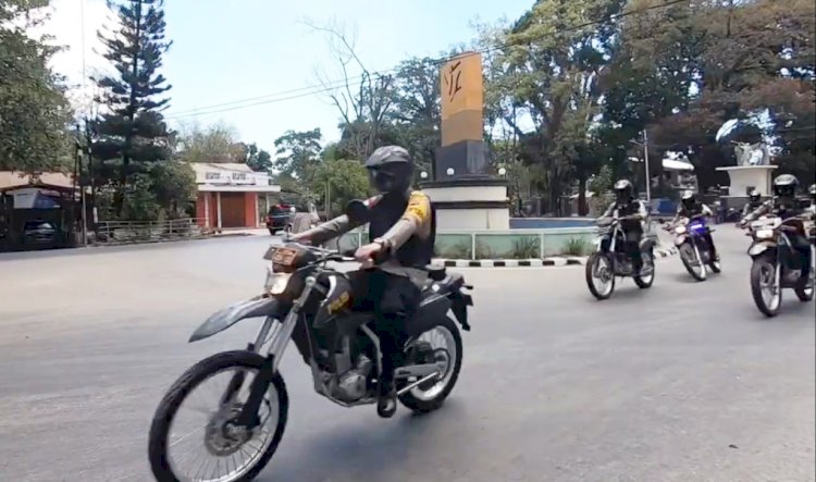 Pakai Sepeda Motor, Kapolres Belu, AKBP Khairul Saleh Pimpin Patroli Dialogis Jelang Penetapan Paslon Pilkada 2020