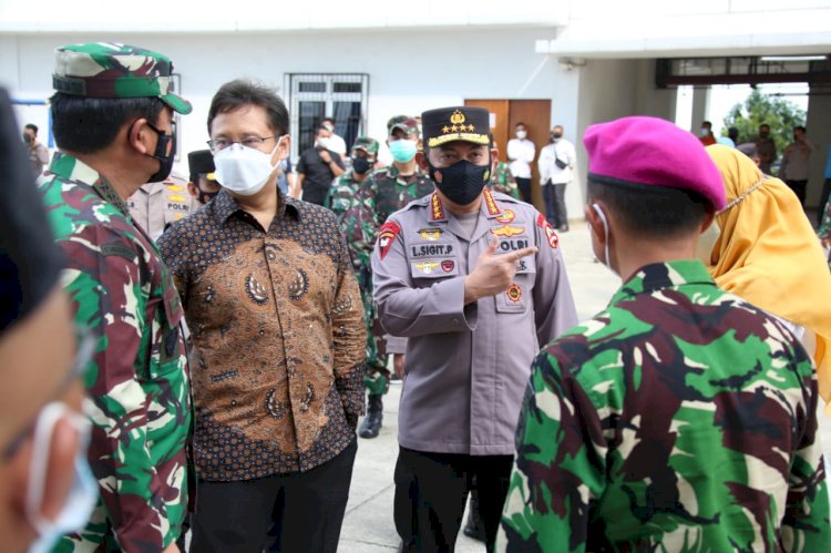 Panglima, Kapolri dan Menkes Tinjau Rusun Nagrak dan Beberapa Posko PPKM Mikro di Jakarta