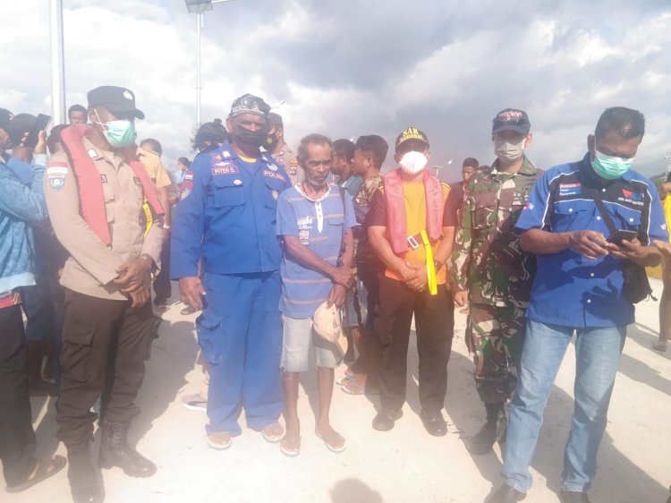 Ditemukan Selamat di Tanjung Naikliu Kupang, Nelayan Asal Atapupu di Jemput Personil Gabungan Polres Belu dan Basarnas