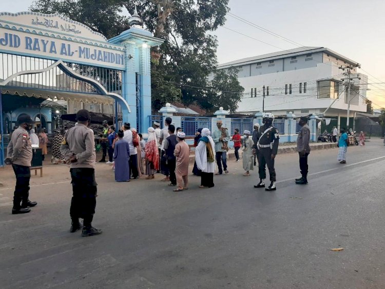 Jamin Keamanan dan Pengawasan Prokes, Polres Belu Bersama Inskait Turun ke Masjid Amankan Sholat Idul Fitri 1443 H
