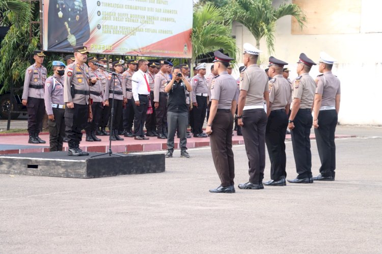 Semarak Hari Bhayangkara ke 77, Kapolres Belu Pimpin Upacara Korps Raport Perwira dan Kenaikan Pangkat Bintara Polri