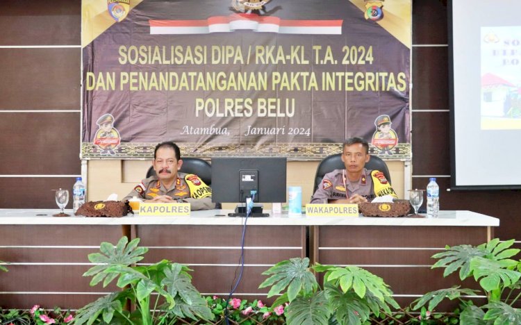 Awali Tahun 2024, Kapolres Belu Pimpin Sosialisasi DIPA/RKA-KL T.A 2024 dan Penandatanganan Pakta Integritas