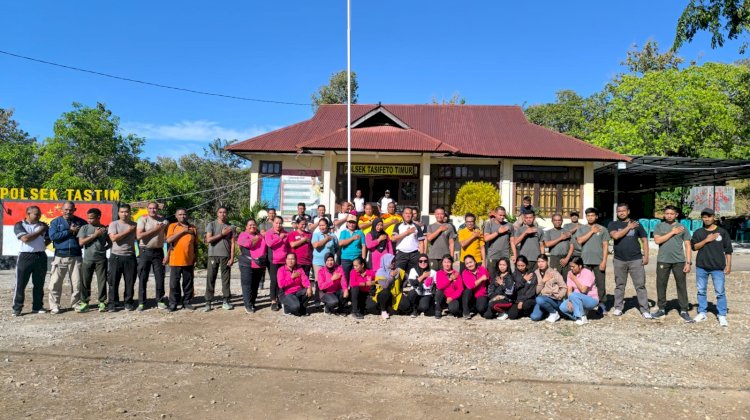 Kembali Tunjukan Kekompakan, Polsek Tasifeto Timur Gelar Olahraga Bersama Perkuat Sinergitas TNI Polri di Tapal Batas