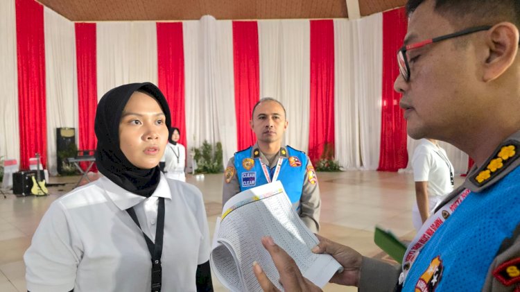 Peraih Medali Emas Karate O2SN Dunia Kejar Cita-cita Jadi Polwan