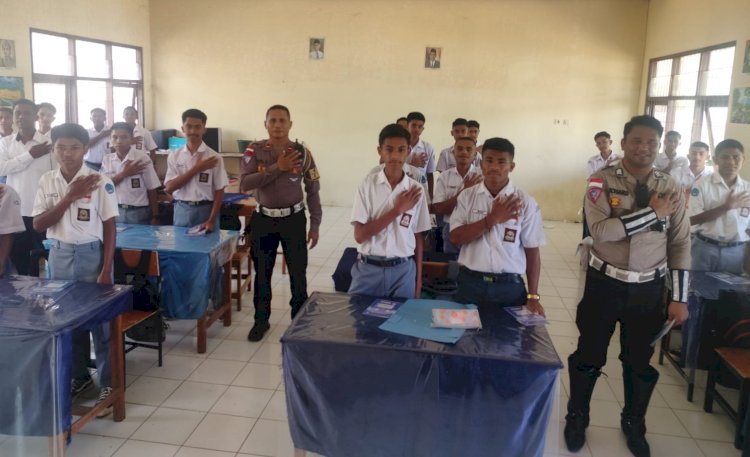 Jadilah Pelopor Keselamatan Berlalu Lintas, Pesan Kanit Kamsel Lantas Polres Belu untuk Pelajar SMKN 3 Atambua