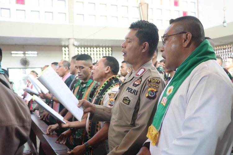 TNI-Polri di Belu Laksanakan Misa Gabungan Memasuki Jumat Pertama di Bulan Agustus