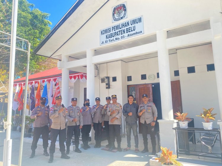 Tahapan Penelitian Persyaratan Paslon Dimulai, Satgas OMP Polres Belu Gelar Patroli Sisir Perkotaan dan  Kantor Penyelenggara Pemilu