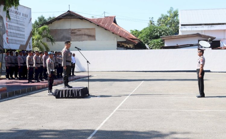 Kapolres Belu, AKBP Benny Miniani Arief Pimpin Upacara Korps Raport Kenaikan Pangkat Pengabdian