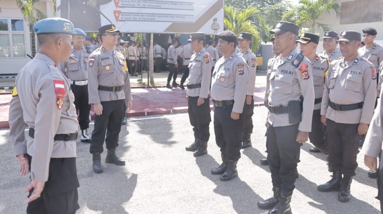 Cek Sikap Tampang dan Gampol, Kapolres Belu, AKBP Benny Miniani Arief Tekankan Penggunaan Brevet pada Seragam Harus Sesuai Aturan