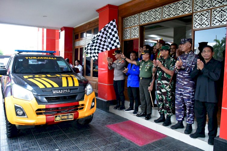 Sambut Ramadhan, Polda NTT dan Mahasiswa Gelar Bakti Sosial Polri Presisi