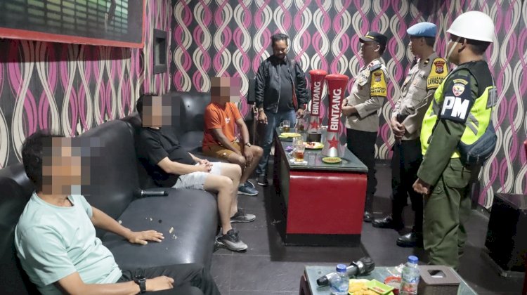 Gandeng Sat Narkoba dan Subden POM, Satgas Ops Pekat Polres Belu Gelar Patroli dan Tes Urine di Tempat Hiburan Malam