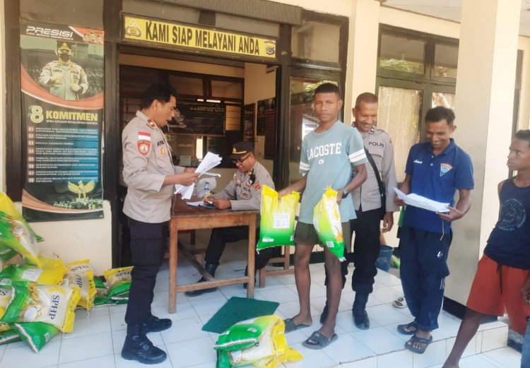 Lima Ton Beras Murah Habis Sekejap Diserbu Warga, Polres Belu dan Bulog Sukses Gelar Gerakan Pangan Murah di Kecamatan Kakuluk Mesak