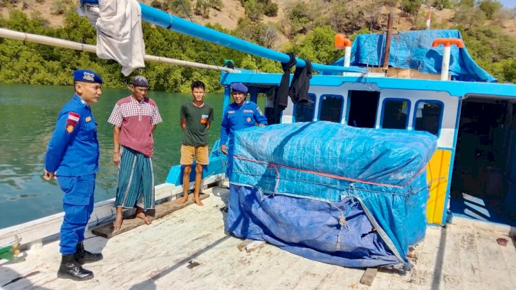 Cuaca tidak Menentu, Personel Sat Polairud Polres Belu Imbau Nelayan Selalu Bawa Alat Keselamatan saat Melaut