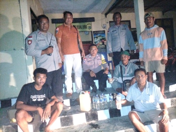 Tiga Hari Gelar KRYD, Polsek Raimanuk Berhasil Amankan Puluhan Liter Miras Tradisional Siap Edar