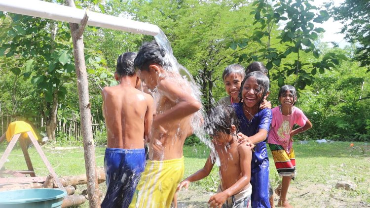 Wujudkan Mimpi Warga saat Jumat Curhat, Kehadiran Sumur Bor dari Kapolda NTT jadi Kado Natal Terindah untuk Warga Tulakadi Belu