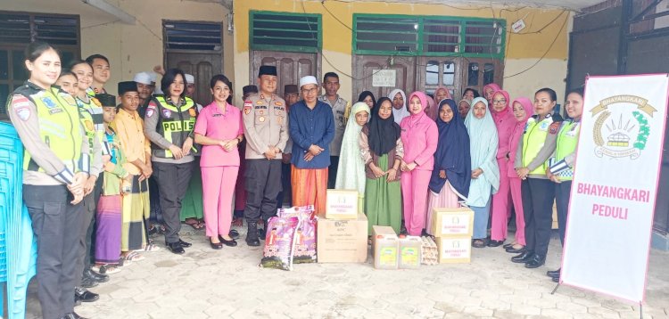 Indahnya Berbagi di Bulan Ramadan 1447 H, Kapolres Belu dan Ketua Bhayangkari Salurkan Paket Sembako untuk Anak-anak Panti Asuhan