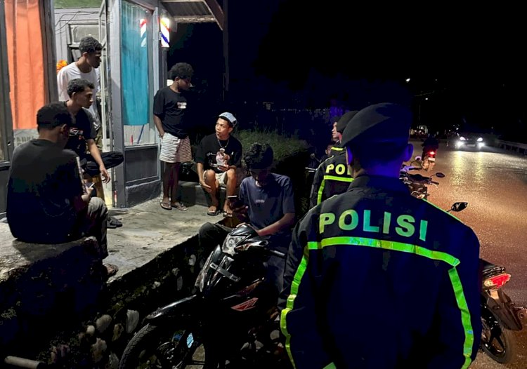 Patroli Akhir Pekan, Tim Perintis Samapta Polres Belu Sisir dalam Kota Cegah Segala Bentuk Gangguan Kamtibmas