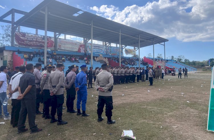 Turun Penuh, Polres Belu Amankan Perebutan Juara Ketiga Turnamen Sepakbola Bupati Belu Cup 2026