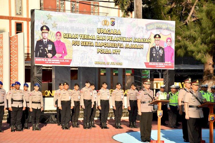 Polda NTT Gelar Upacara Serah Terima dan Pelantikan Pejabat Utama serta Kapolres Jajaran