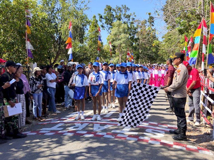 Bersama Bupati dan Forkopimda, Kapolres Belu Lepas Peserta Gerak Jalan Kemerdekaan 8 KM Sambut HUT RI ke 81