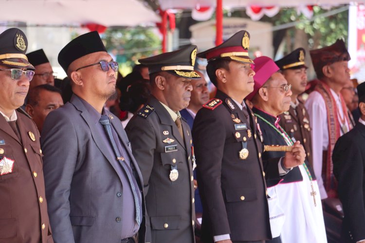 Kapolres Belu Didampingi Pejabat Utama, Hadiri Upacara Detik-detik Proklamasi HUT Ke-81 RI di Tapal Batas