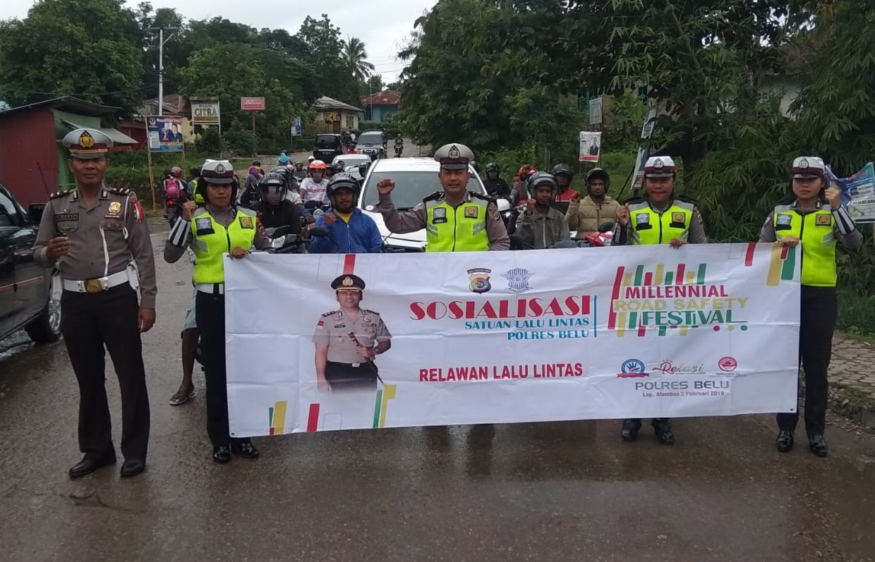 Sat Lantas Polres Belu Gelorakan Millenial Road Safety Festival di Simpang Kota Atambua